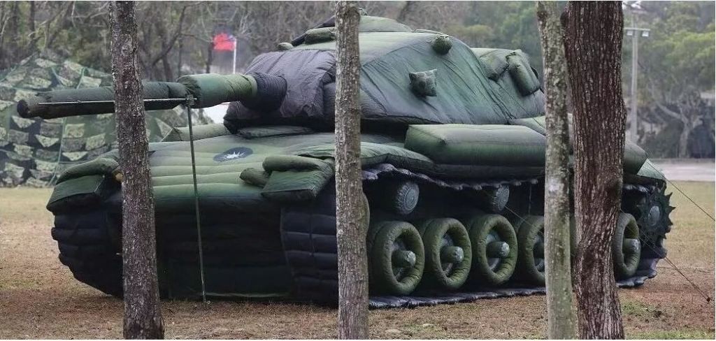 庄浪军用充气坦克